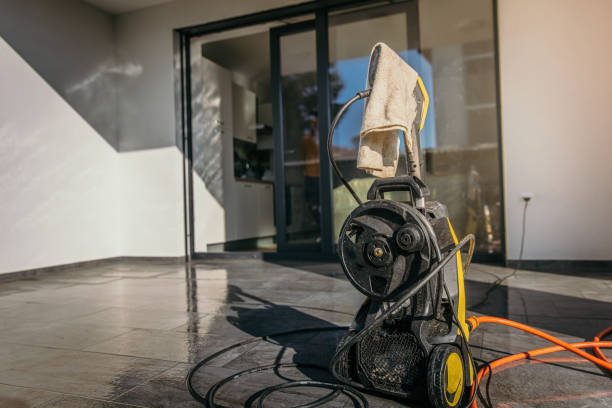 Best Sidewalk and Walkway Cleaning  in Laughlin Af, TX